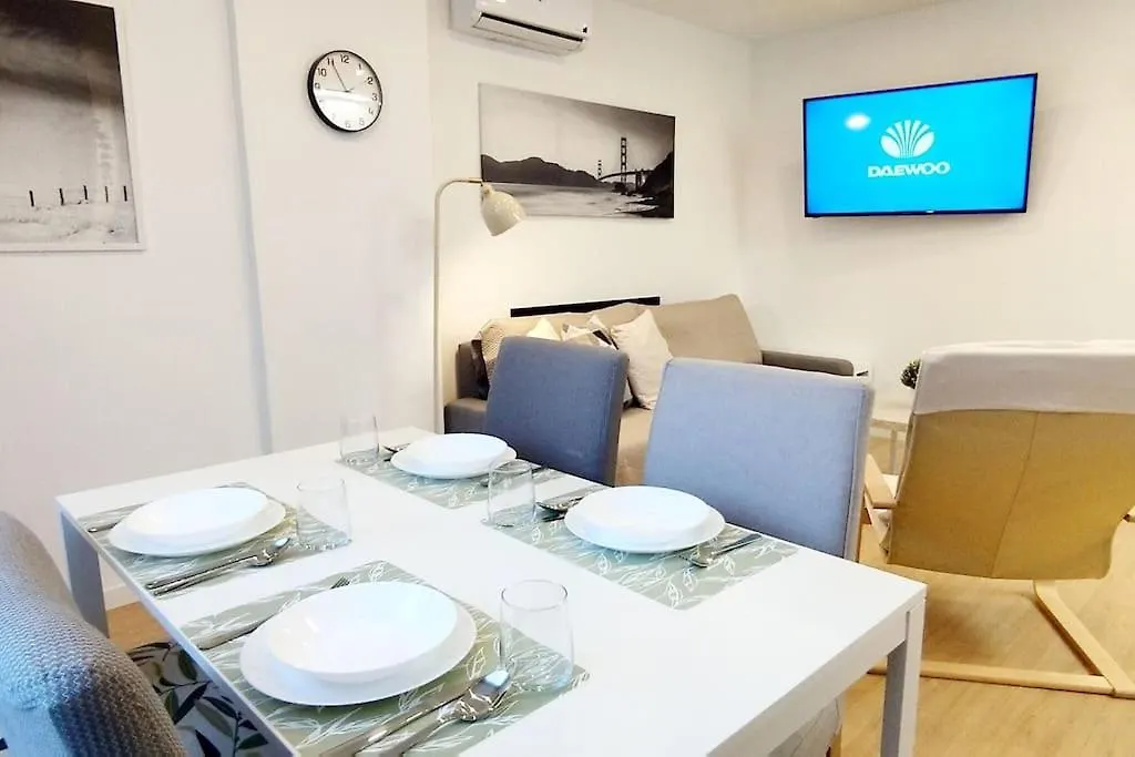 Congreso Apartment - Central En Torremolinos, Espana Spain